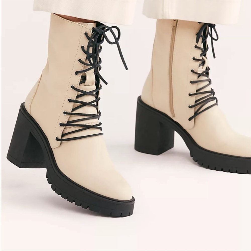 Free People Dylan Lace-Up Boots Platform Heel Ivory White Leather EU 38 US 8